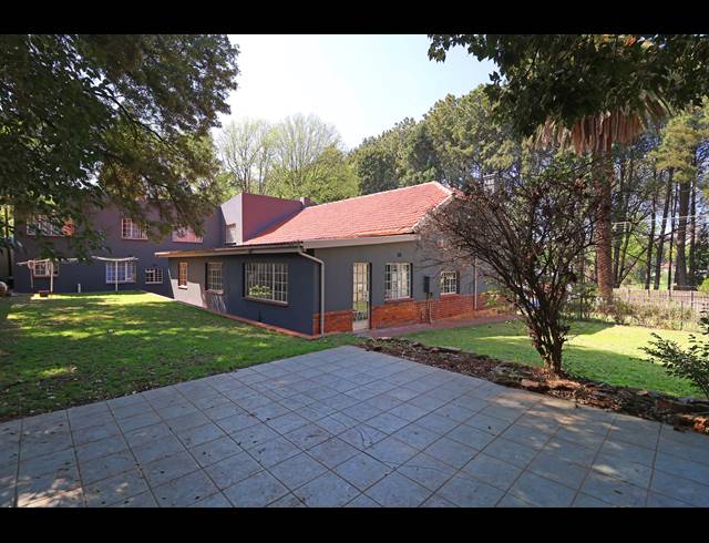 11 BEDROOM HOUSE FOR SALE IN AUCKLAND PARK